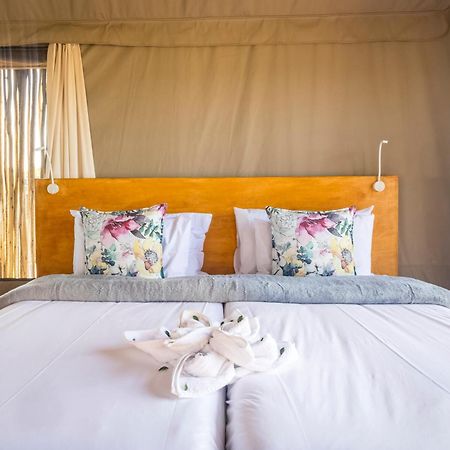 Ndhula Luxury Tented Lodge 白河 外观 照片
